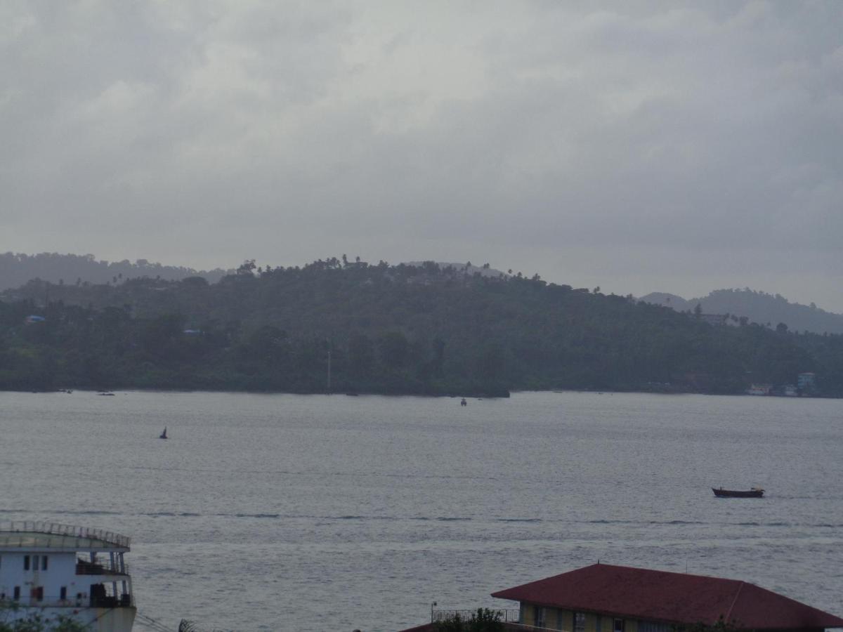 Hotel Harbour View Port Blair Exteriör bild